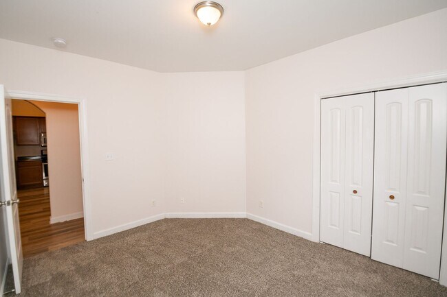 Building Photo - 3 bedroom / 2 bathroom Duplex for rent in Hobart