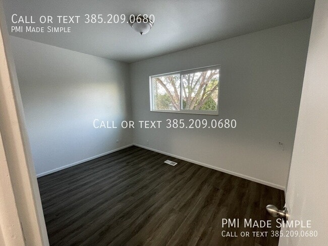 Building Photo - Spacious Condo in Great Orem Location!