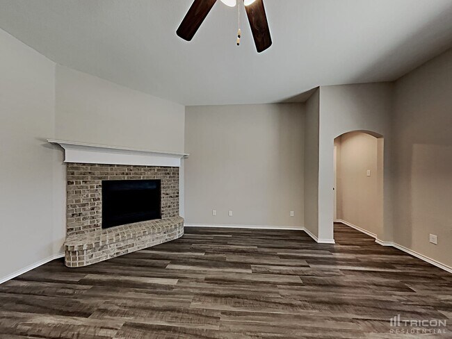 Building Photo - 2533 Doe Run
