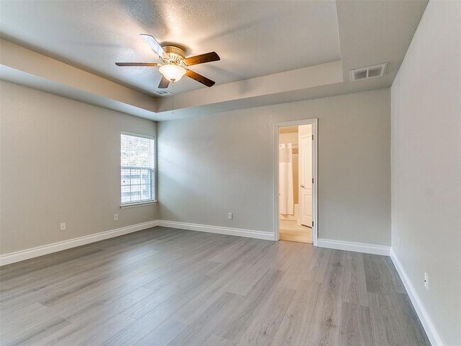 Building Photo - 1305 Melisa Dr