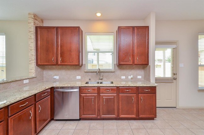 Building Photo - 25135 Ginger Ranch Dr