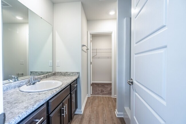 Building Photo - Oglethorpe Landing