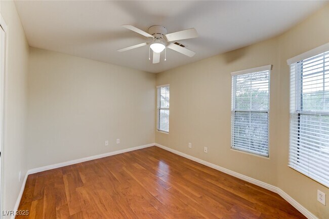 Building Photo - 8647 Majestic Vision Way