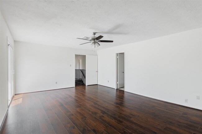 Building Photo - 1210 Westgreen Blvd