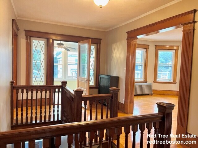 Building Photo - 183 Cottage Park Rd