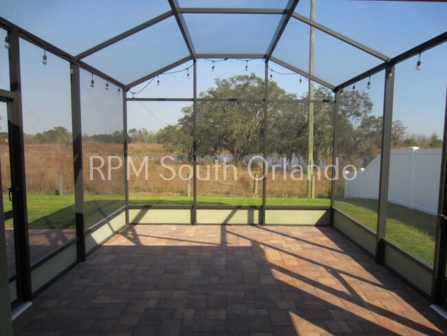 Building Photo - Estates Of Westerly