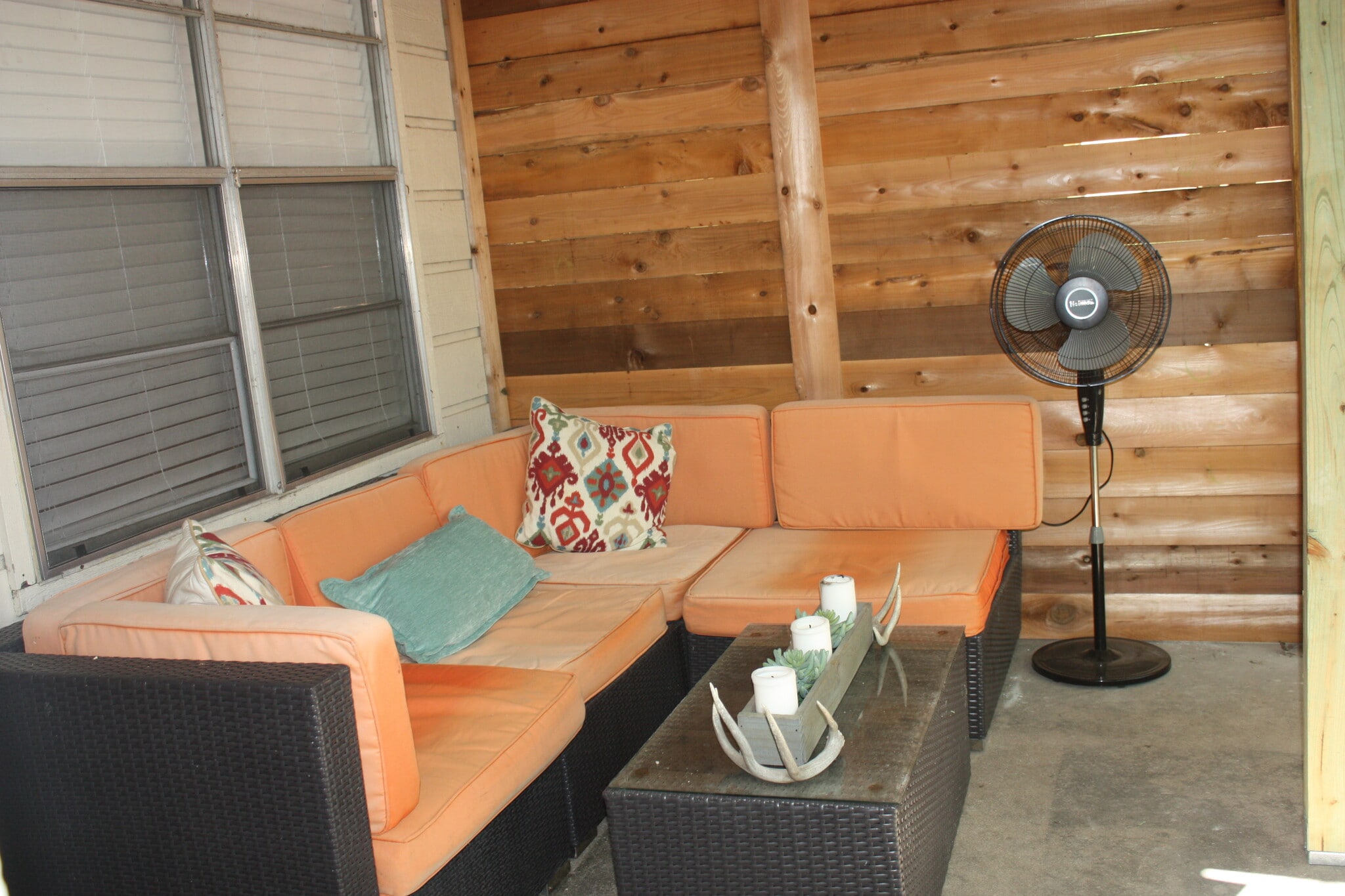 Building Photo - 3408 Dolphin Dr