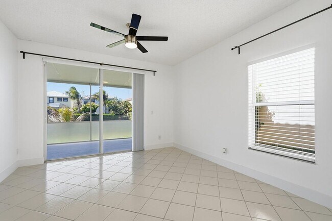 Building Photo - 3422 NW 110th Way