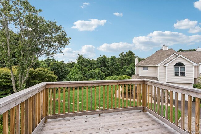Building Photo - 3002 Willow Pond Dr
