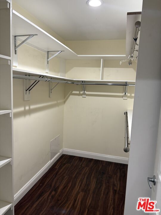 Building Photo - 20424 Marilla St