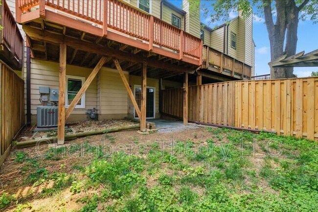 Building Photo - 6591 Zoysia Ct