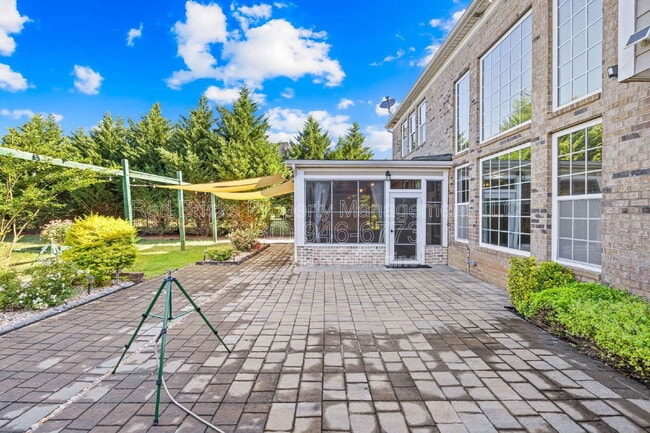 Building Photo - 2808 Twinberry Lane