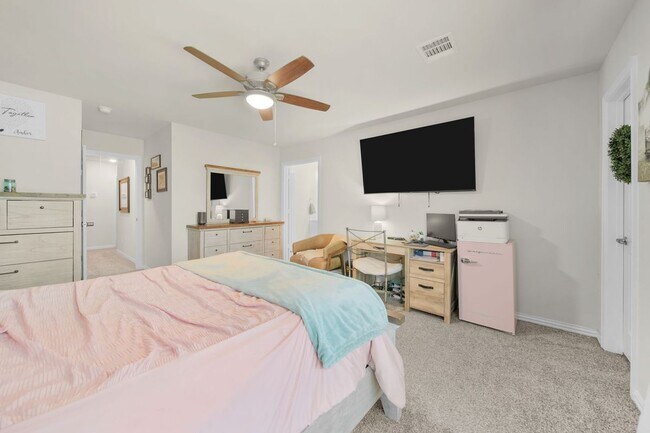 Building Photo - 12607 Taymouth Manor Dr