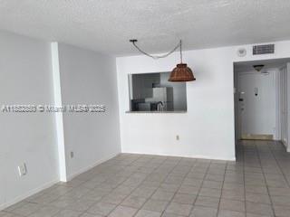 Building Photo - 345 Ocean Dr