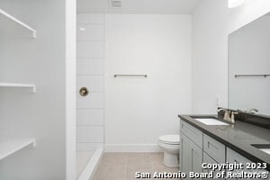 Building Photo - 303 San Salvador Ave