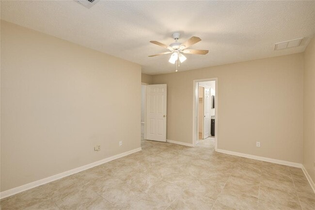 Building Photo - 1411 Brickarbor Dr
