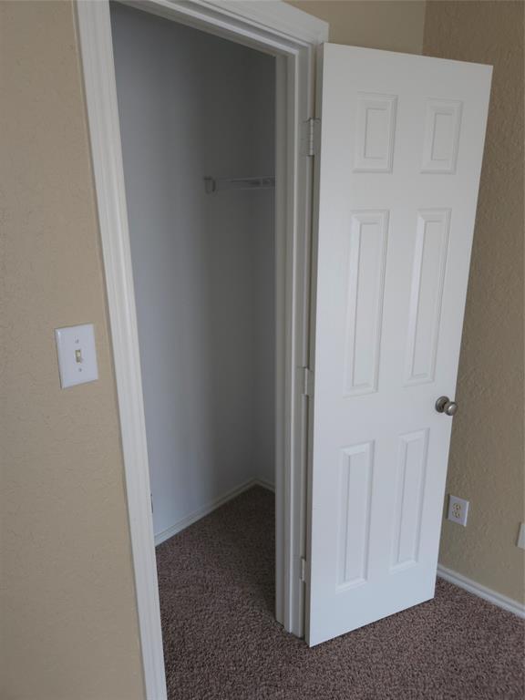 Building Photo - 6419 Bennington Springs Dr