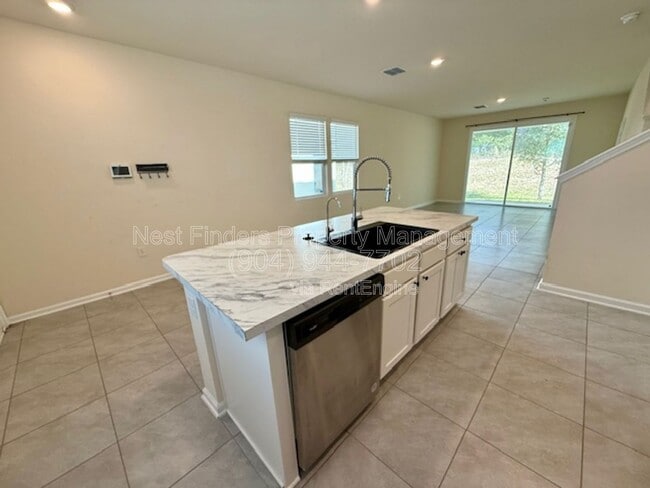 Building Photo - 877 Gate Run Rd