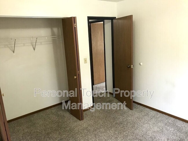 Building Photo - 500 2nd St SW