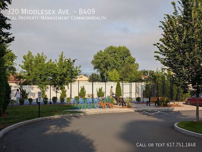 Building Photo - 320 Middlesex Ave