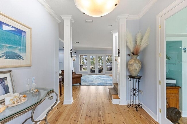 Building Photo - 450 Bayshore Dr