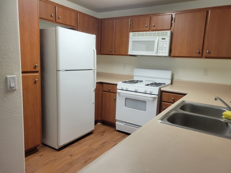 Building Photo - 44734 Adam Ln