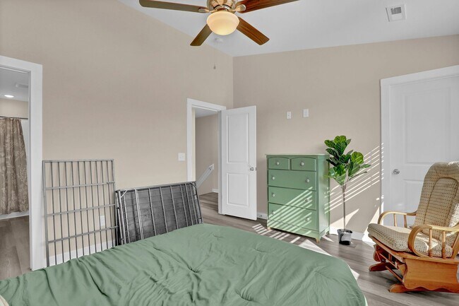 Building Photo - 328 Starfish Ln