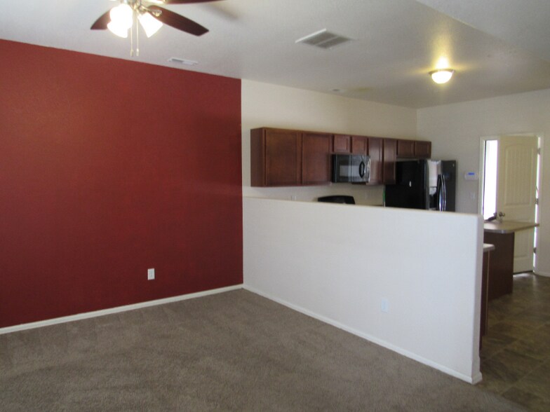 Building Photo - 3118 Wilde Dr