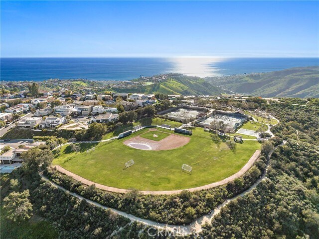 Building Photo - 3253 Alta Laguna Blvd