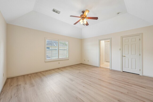 Building Photo - 1611 Copperas Cove