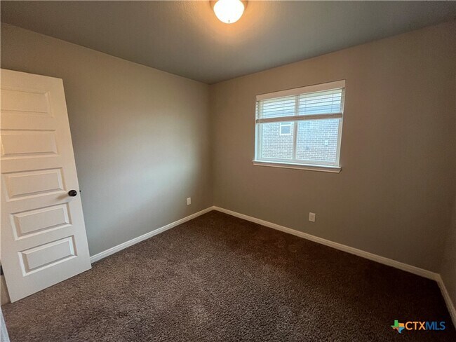 Building Photo - 6103 Cactus Flower Ln