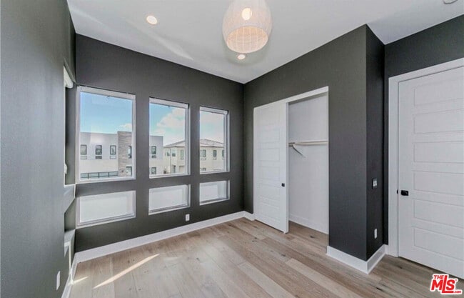 Building Photo - 20537 Overlook Ct