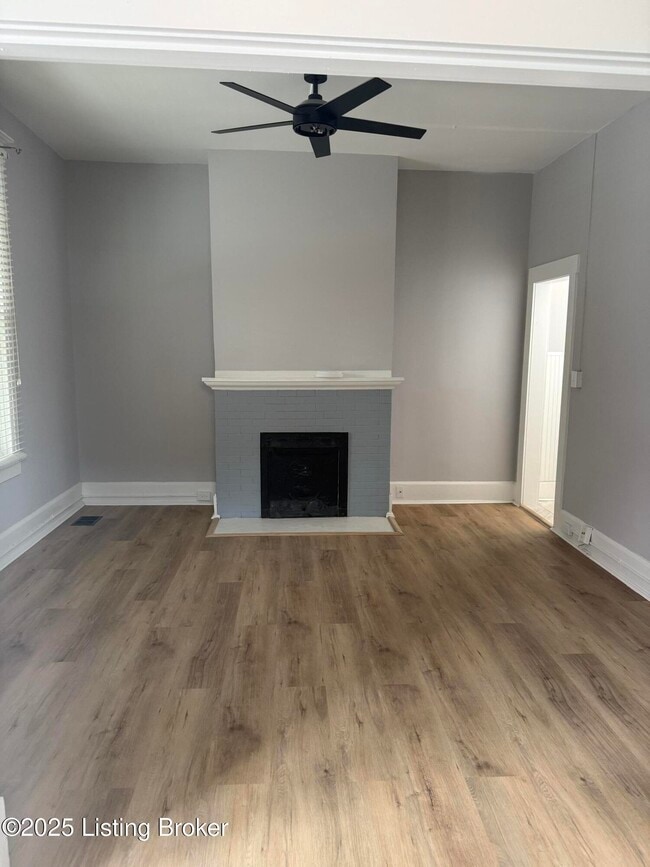 Building Photo - 1529 Christy Ave