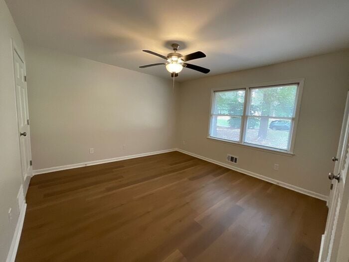 Building Photo - 3691 Idle Creek Dr