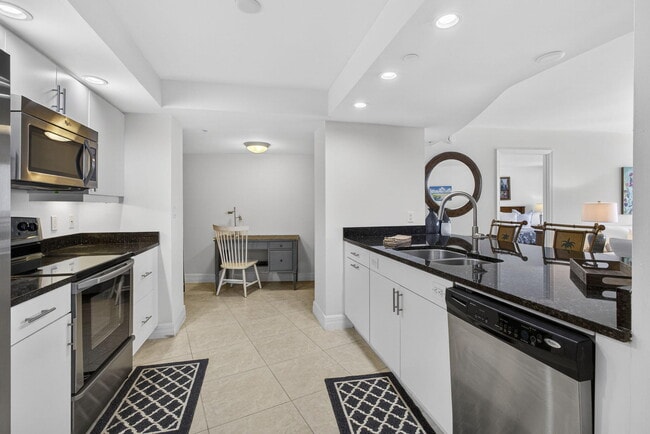 Building Photo - 3000 N Ocean Dr