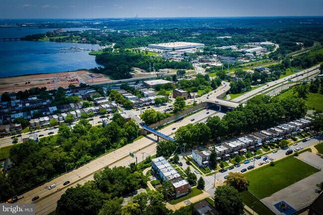 Building Photo - 2400 Annapolis Rd