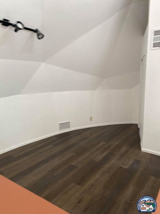 Building Photo - 1403 Orchard Rd