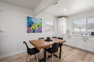 Building Photo - 6104 Reicher Dr