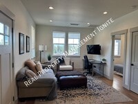 Building Photo - 62677 NW Mehama Ct