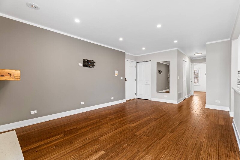 Building Photo - 327 Wildberry Ct