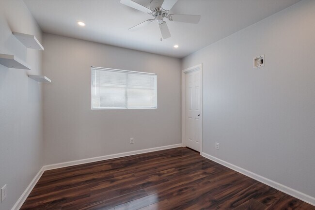 Building Photo - 25110 Orchard Acres