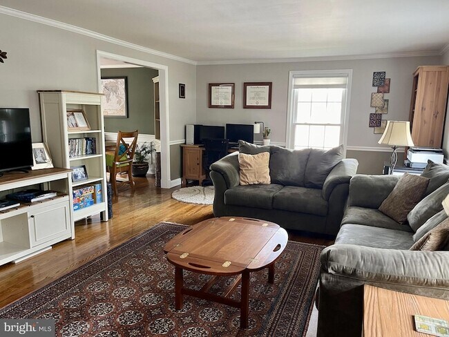 Building Photo - 4209 Pickering Pl