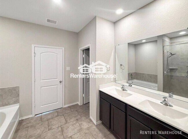 Building Photo - 14135 Riley Creek Ct