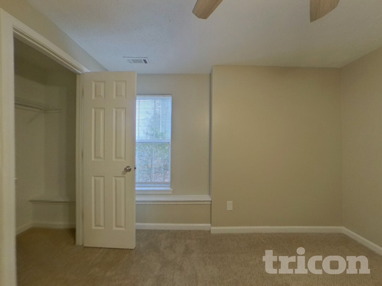 Building Photo - 6450 Bonanza Trail