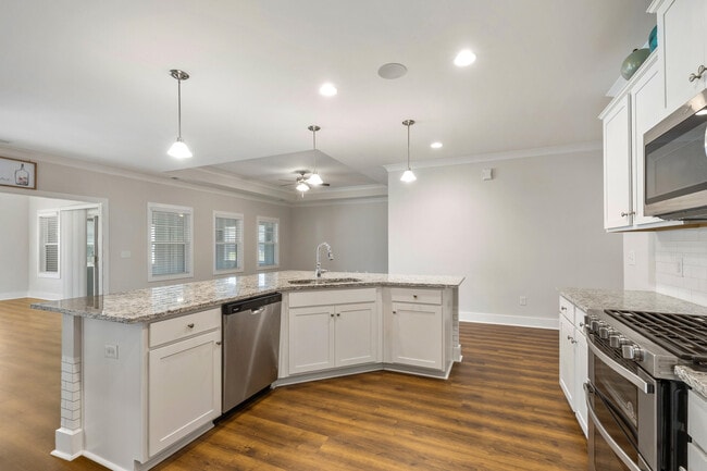 Building Photo - 2070 Hatteras Way