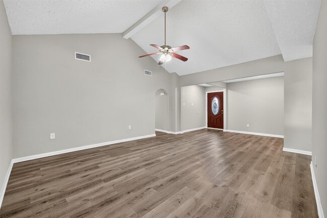 Building Photo - 5243 Wickview Ln