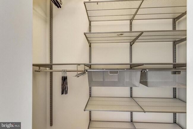 Building Photo - 4490B Beacon Grove Cir