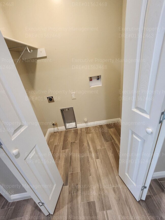 Building Photo - New constructed 3 bedroom/ 2 bathroom home