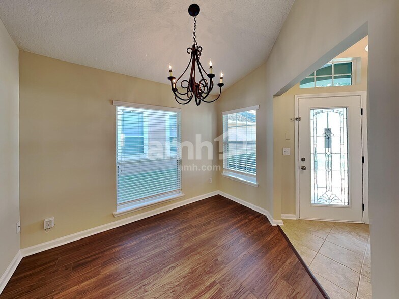 Building Photo - 705 Turkey Point Dr