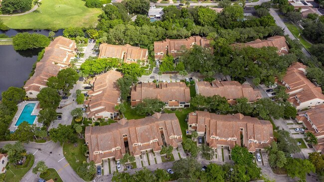 Building Photo - 3351 Emerald Oaks Dr